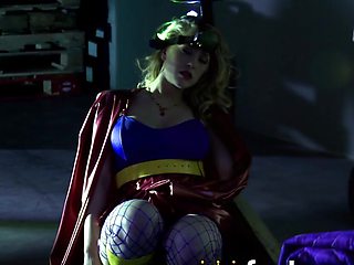 Batman and Harley Quinn Cosplay Orgy - Kinky XXX Sextravaganza