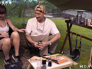 Mtvq19-ep1 Wild Exposure First Day1 / Walking and Lewd Date