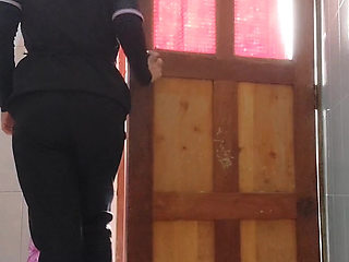 Camera in public bathroom records big ass urinating