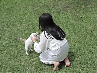 IN THE GARDEN , DESI  BIG ASS  MASTURBATION IN THE GARDEN