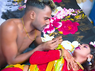 Jawan chachi ko bahla fusla ke chod diya
