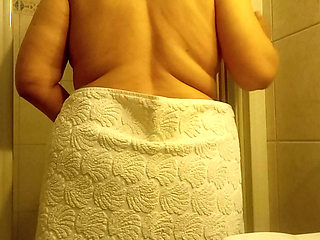 Real Mature Woman in the Shower - Soft Belly & Natural Curves