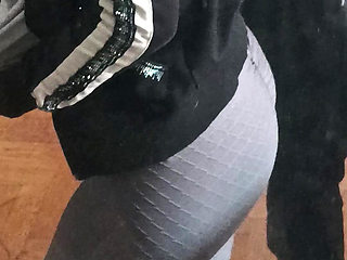 Real Homemade Wife Workout and Sucking Big Cock on Her Knees Cum in Mouth