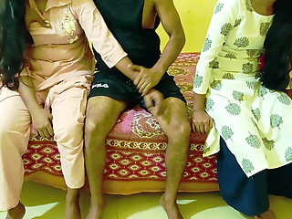 Bangla Beautiful Deshi Hot and sexy Bhabhi ko Hardly fuking her pussy Enjoyed video time