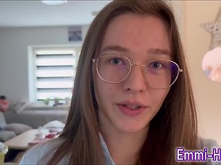 VLOG Really young German babe Emmi Hill jerks off on the picnic