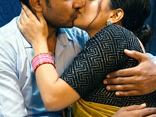 Bua ko chod or lund chuswa kar lund ka dasi banaya