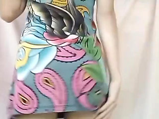 It opens Virgin girl and gets wet