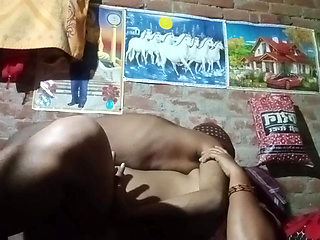 Aaj rat me garle firend ko chod diya puri rat chudai ki .