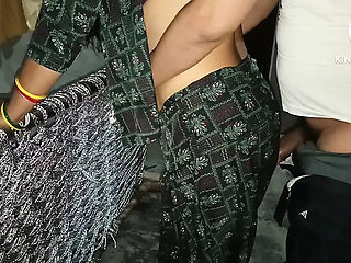 Desi Aunty Doggy Style and Standing Sex - Indian Homemade Hardcore Fucking