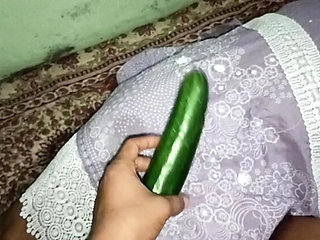 Reshmi Alone with Money First Time Indian Sex