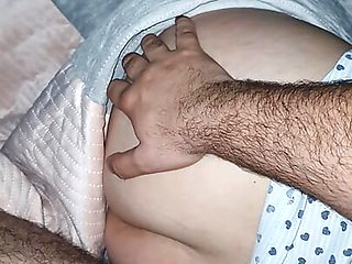 Step son pulled dick out while hand slip on step mom big ass