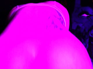 Busty amateur play wet body and masturbates toys on webcam