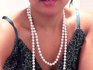 Calisa Bliss' Roaring '20s Jerk off Instruction 4K POV Seduction Awaits!