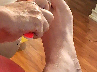 Big Beauty Nurse Vicki Cuts Boyfriends Toe Nails He Has Stinky Dirty Feet