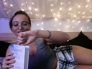 Romanian amateur webcam teen masturbate