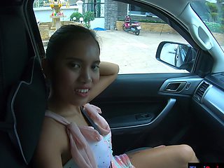 Thai Euro couple public fun and home sex