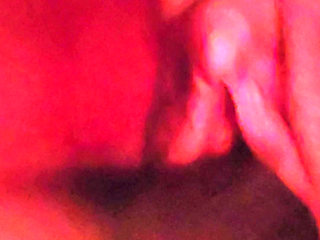 Muscular woman wixxes the big with squirting and dirty talk