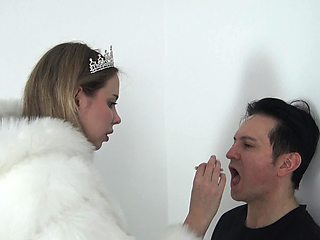 giantess fur princess ashtray and smoking