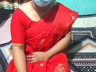 Desi Wife Cheats with Boss - Hot Blowjob in Village Homemade HD