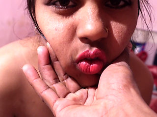 Maine Meri mausi ki ladki ko chudwaya apna land