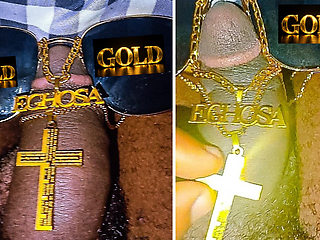 Billionaire uses real gold for a handjob