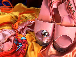 2525Eo - French Amateur, Clothed-Sex, Satin Lingerie, Rimming, Blowjob, Cumshot