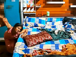 Indian Desi Girl Homemade Sex - Big Boobs Bhabhi Hot Massage with Devar in Hindi