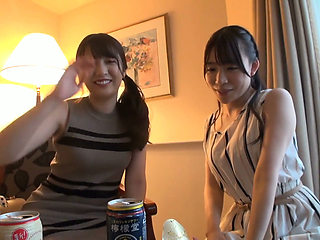 Easygoing Underground Idol