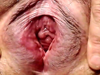 Closeup Pussyhole Big Labia Lips Clit