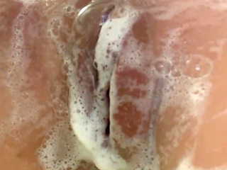 Who Is Ready for Bath Time