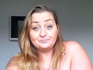 Big boobs milf masturbates with her dildo