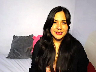 ASMR Roleplay Tu NOVIA te CUIDA