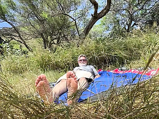 Hairy MILF Fucks on Hawaiian Beach - Amateur Couple Missionary Sex