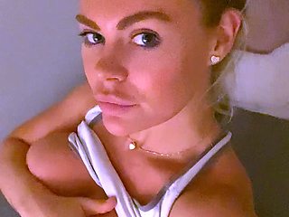 Big boob brunette masturbates on webcam