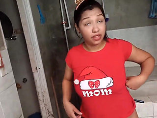 18 year old brunette big saggy tits from New York United States fucking her stepbrother's big dick tatuaj