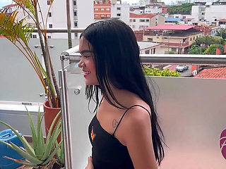The Maid Is Caught Masturbating with the Mop in Front of the Neighbors, She Wants to Fuck Everyone