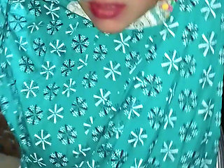 I Have Sex for My Indian Girlfriend and Show Her My Cock Which Is Better