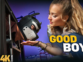 CUCK4K. Horny fun in Czech BDSM club