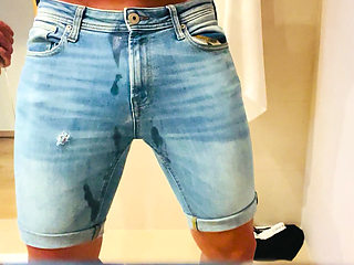 Piss in brothers jeans shorts
