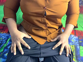 Job Karne Waali Ladki Ko Choda Hindi Aawaz Ke Saath