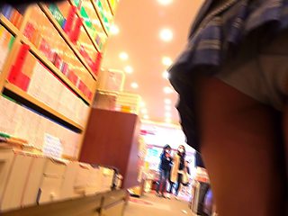 Amateur Asian Couple Frigging On Cam