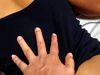 I Gives a Extreme Hard Fuck to My Step Sister Ever Had, She Is Sweaty and Moans Very Loud - Sri Lankan