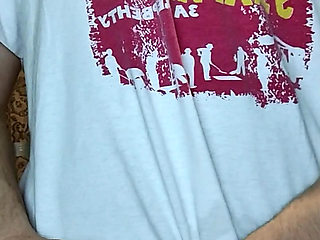 Young Gay cums a lot