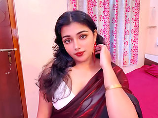 Beautiful Collage GF BF in OYO MMS video, Desi indian GF tight pussy fuck hindi audio sex