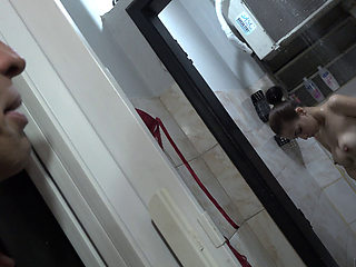 Looking at the hot young girl in the shower