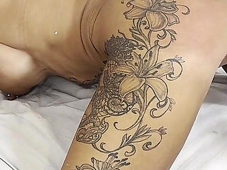 Lesbian Fuckery W/ Miss Crude