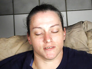 Huge Homemade facial blasting right in her eyes!!!