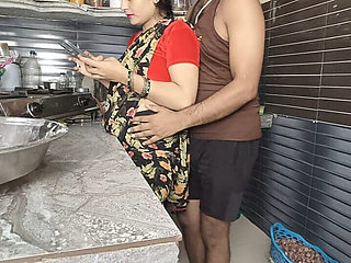 In the Kitchen, the Brother-in-law Caught the Sister-in-law From Behind While Using the Mobile, Then Hard in the Bedroom.