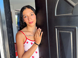 Cute sexy girl pays debt with her RICH BIG ASS.