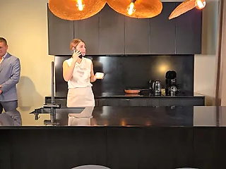 The Bodyguard Fullfilled His Fantasy and Fucked His Boss before Important Mee...